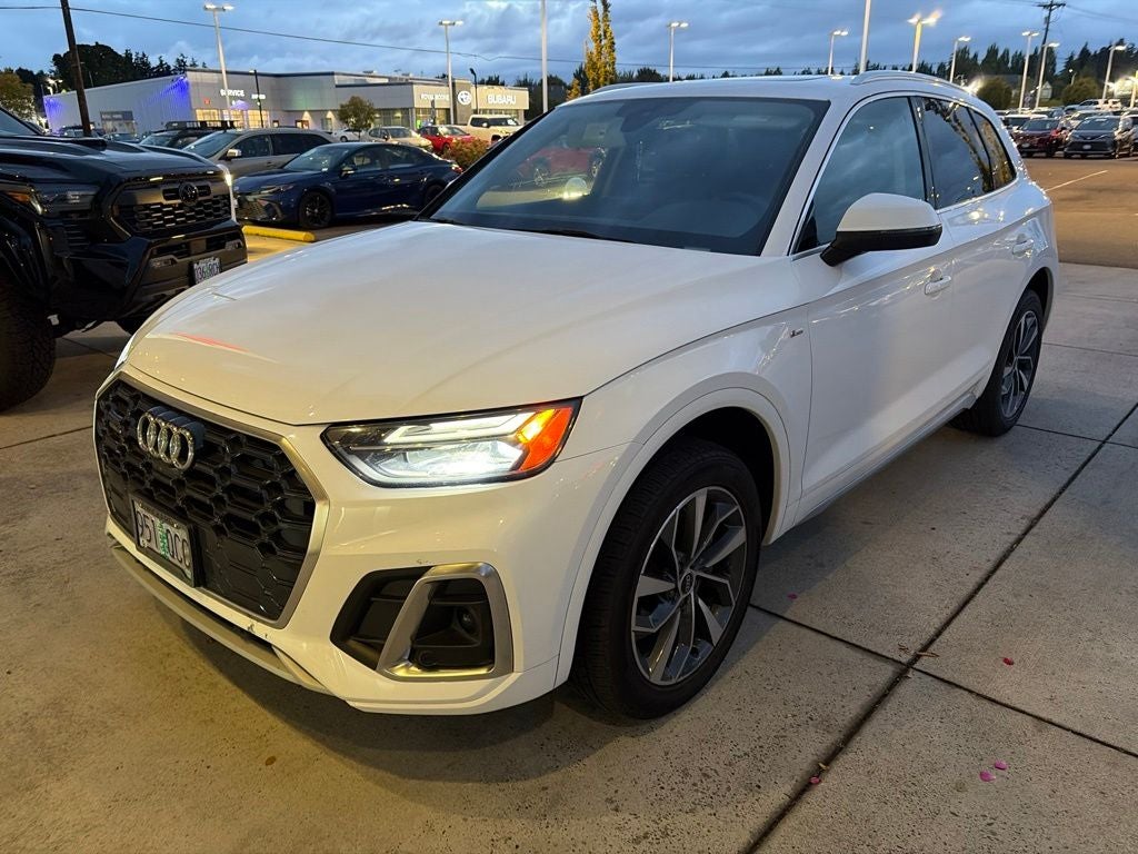 2023 Audi Q5 45 S line Premium quattro