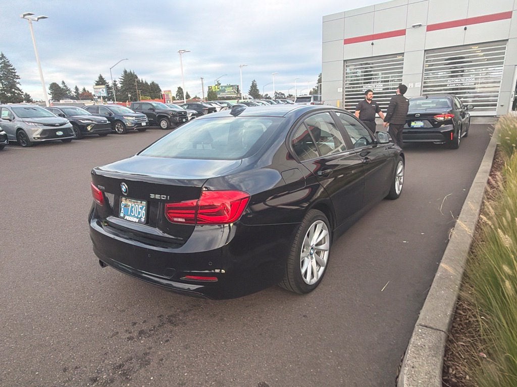 2016 BMW 3 Series 320i xDrive