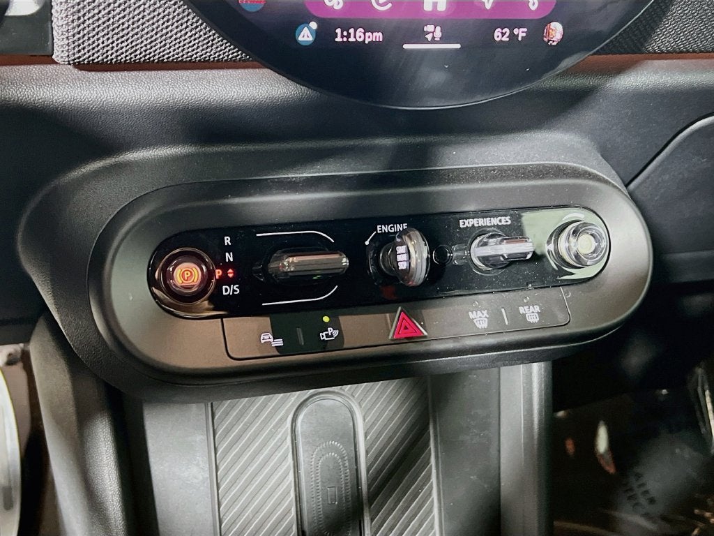2026 MINI John Cooper Works Iconic