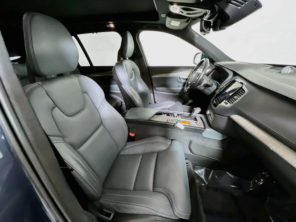 2021 Volvo XC90 T6 Inscription