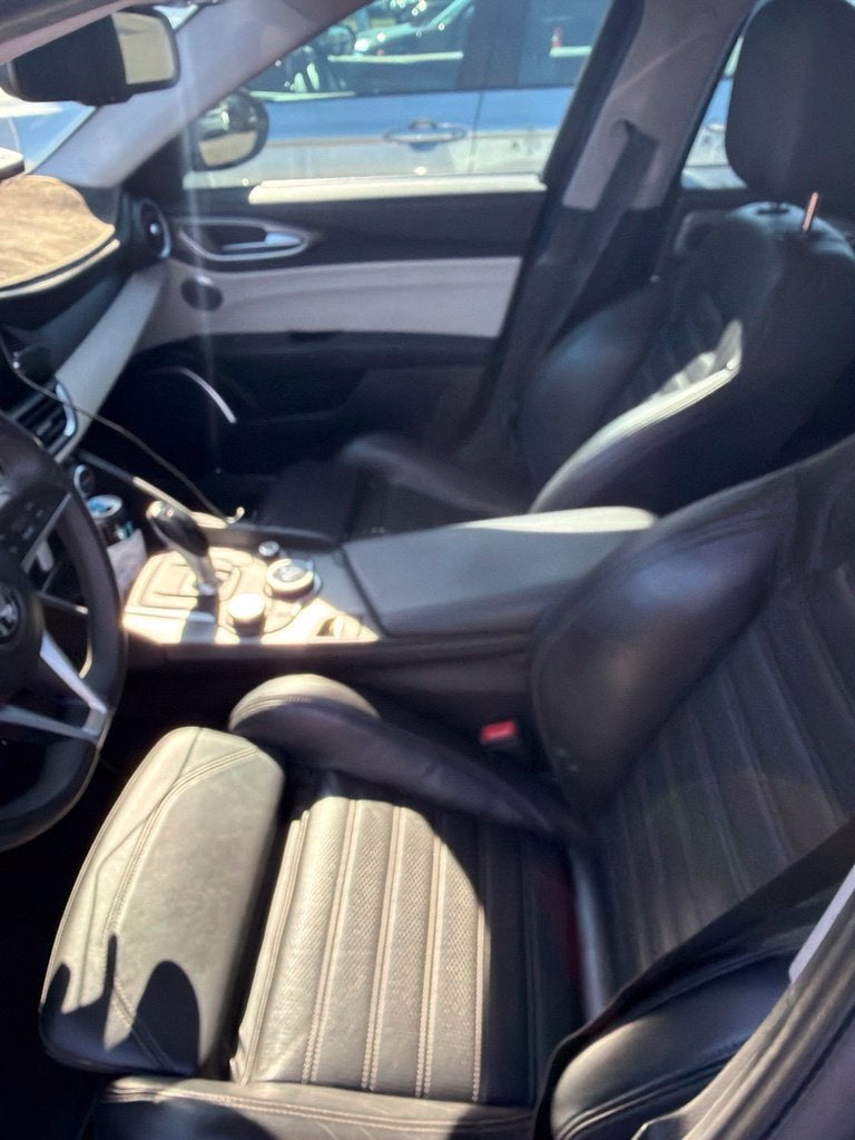 2019 Alfa Romeo Giulia Ti Sport
