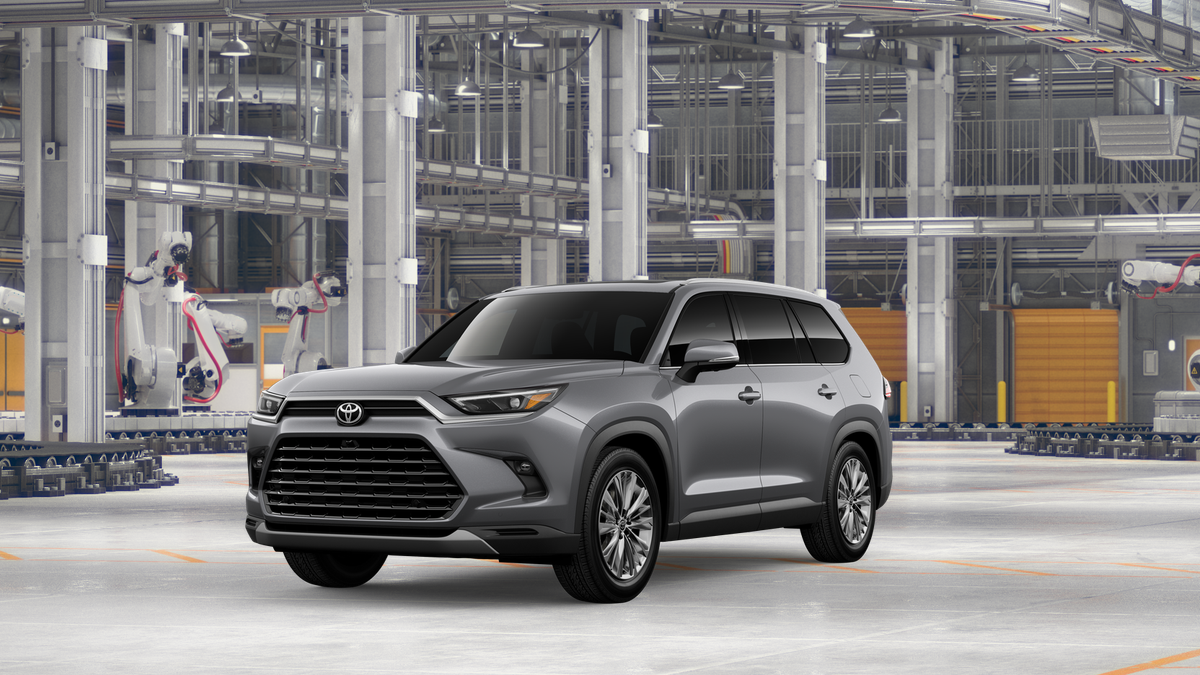 2026 Toyota Grand Highlander Platinum AWD's photo