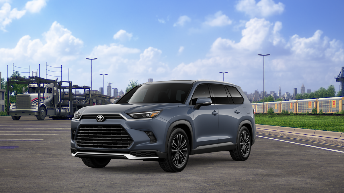 2026 Toyota Grand Highlander's photo