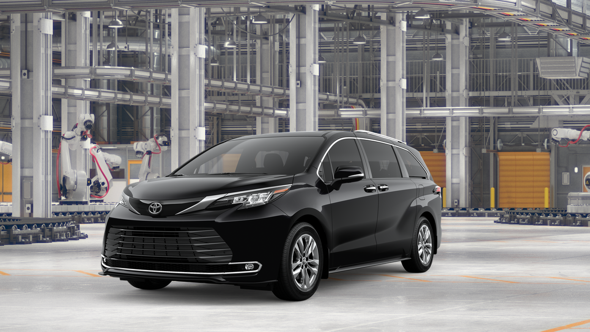 2026 Toyota Sienna Limited 7-Passenger Hybrid AWD's photo