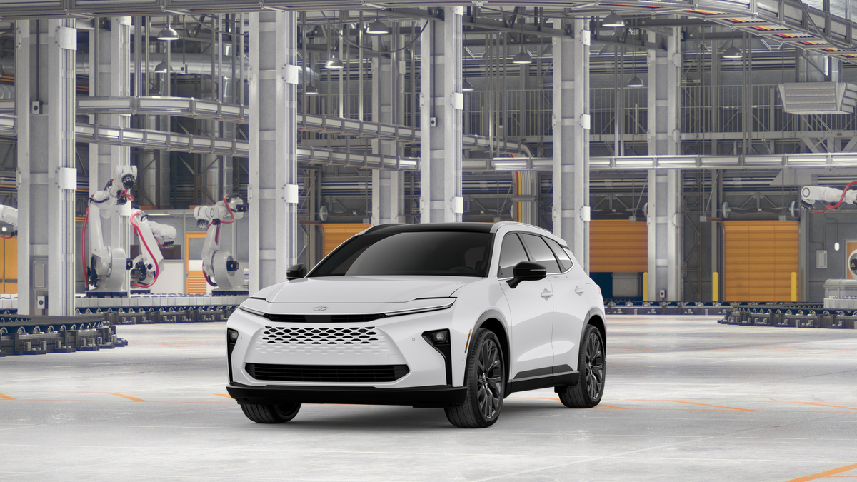 2026 Toyota Crown Signia's photo